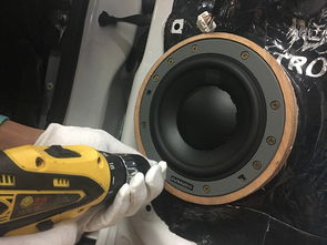 深圳賽電汽車音響改裝福特銳界汽車音響改裝丹拿372三分頻還愛車真實好聲音